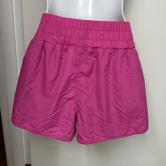 Kinesis Wind Runner, High Waisted Woven Pull-On Shorts, Rose Violet Sz S - Picture 2 of 7